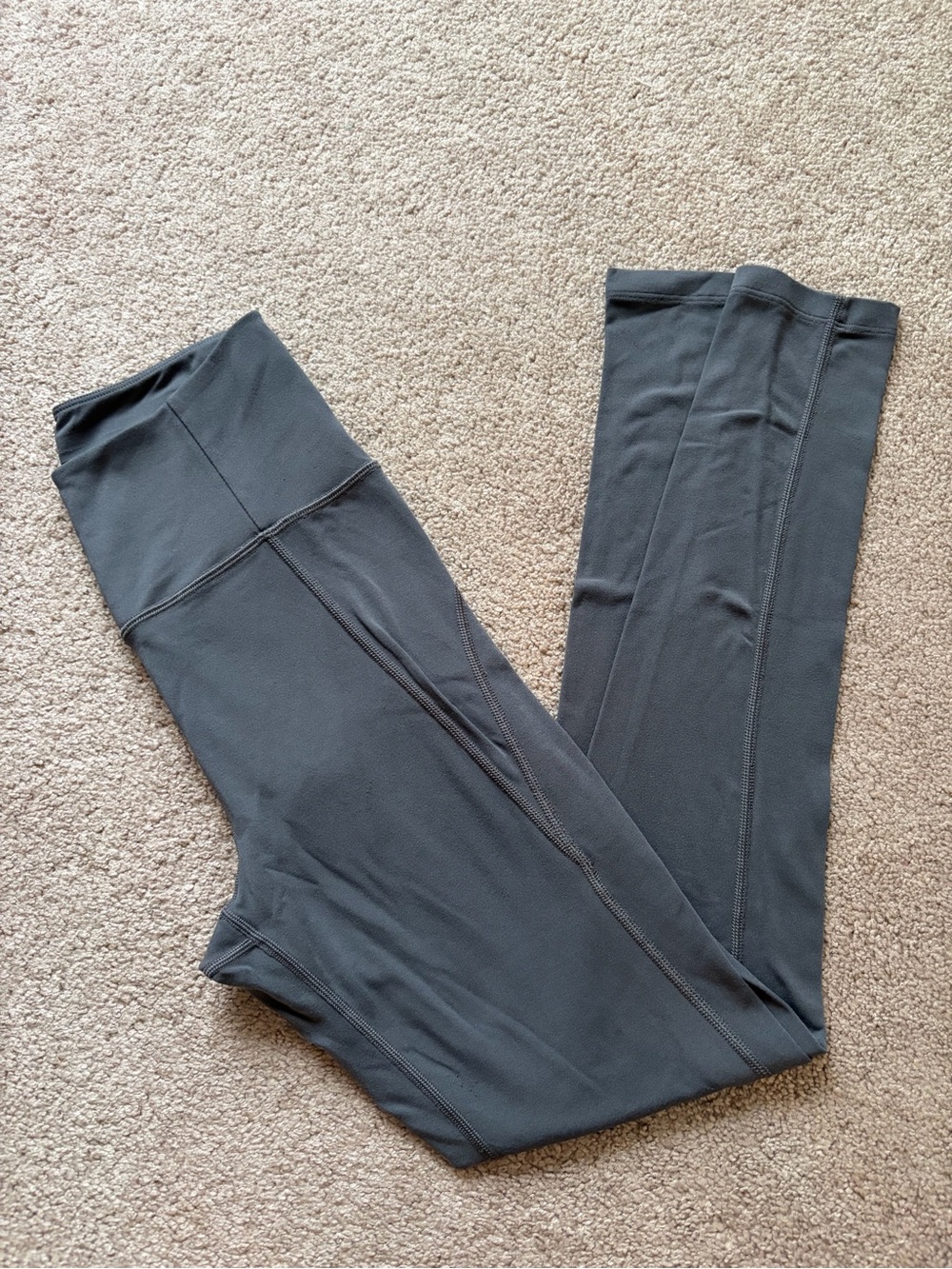 ⚽️ GIRLFRIEND COLLECTIVE - Medium Leggings